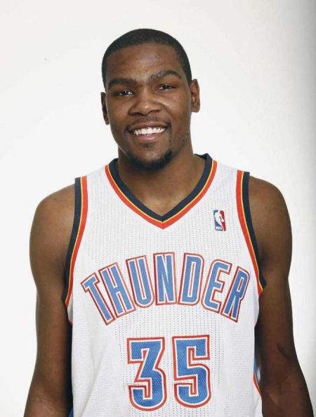 全场仅5罚！乌度卡：今天限制哈登罚球做得不错 要保持防守纪律（哈登本场仅获5次罚球，乌度卡：限制效果不错，防守纪律要延续）