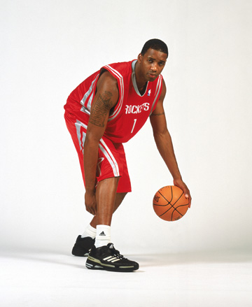 11月30日NBA看点：活塞&热火劲旅对决，独行侠快船谁能止颓（11月30日NBA焦点：活塞与热火强强对话，独行侠与快船谁能止住颓势）