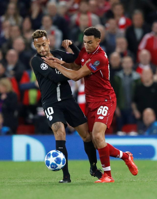 杰伦·威廉姆斯，这位篮球场上的年轻战士（杰伦·威廉姆斯：球场上的新锐斗士）