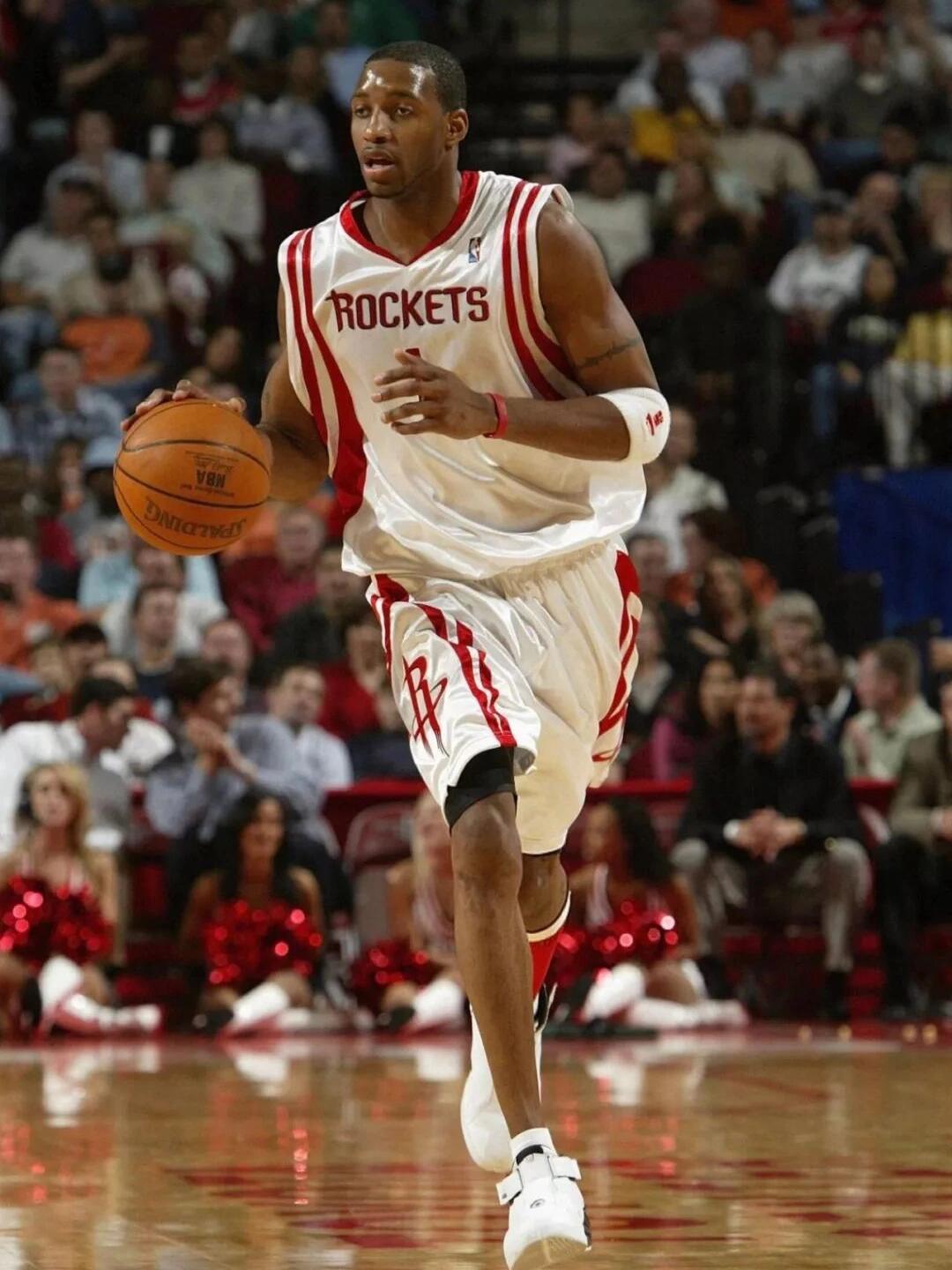 自由人聘请克里斯·德马科担任教练时，曾征求库里对他的评价（自由人在任命克里斯·德马科为教练前，曾向库里征求看法）