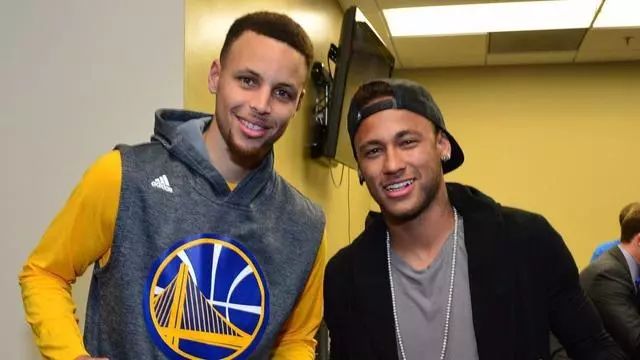 一粒精彩进球，一个属于阿德里安的特别夜晚😍（绝妙破门，阿德里安的高光之夜）